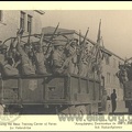 9. Αναχώρηση σκαπανέων από Πάτρα για Χαλανδρίτσα, 1949 (φωτό Απόστολος Βερβέρης)