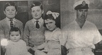 Οκτώβριος 1945. 10) Ο James Mackie  με τα παιδιά του. Όταν έγινε το ναυάγιο ήταν 37 ετών. Χάθηκε εκείνη τη μέρα χωρίς να εντοπιστεί ποτέ το πτώμα του